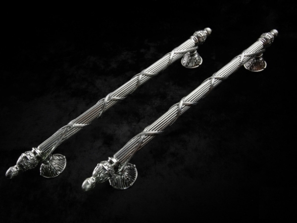 Мебельные ручки под серебро