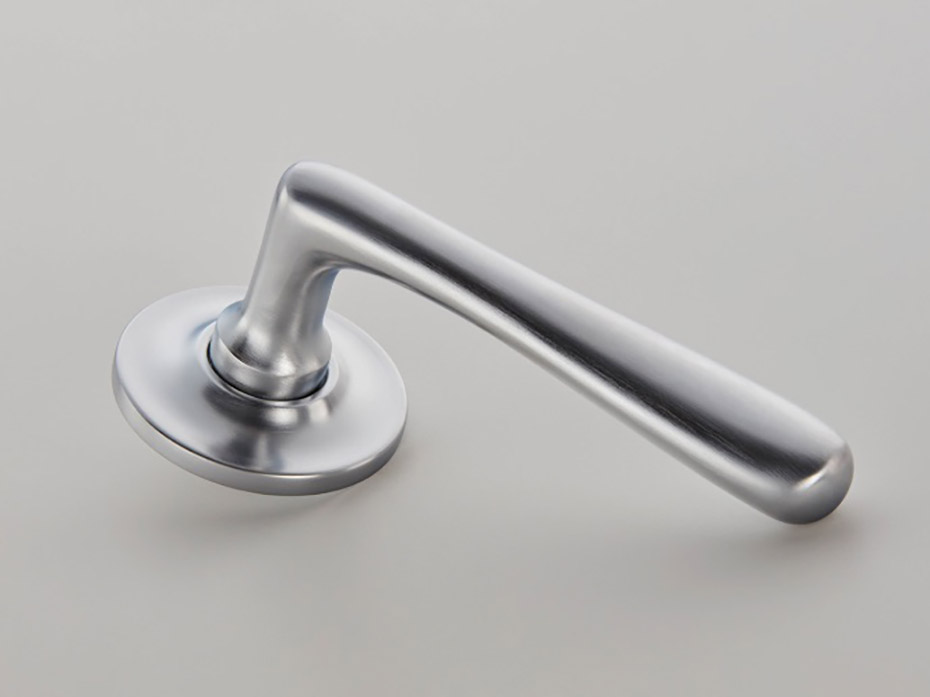 Дверная ручка на розетке Croft Elegance 7101COV57A матовый хром