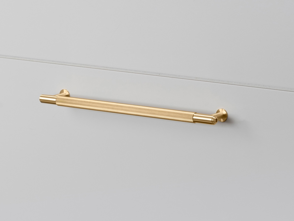 Мебельная ручка скоба Buster & Punch GPB-05286 матовая латунь