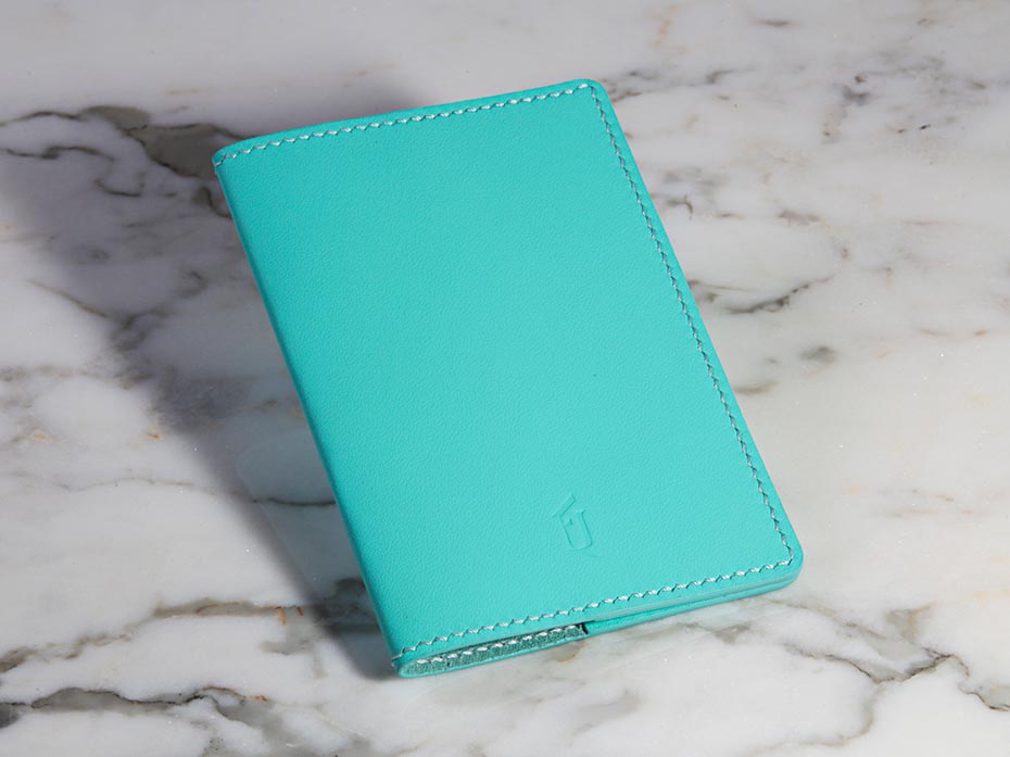 Обложка кожаная на паспорт FURNITEK модель FG-0202711 в подарочной коробке