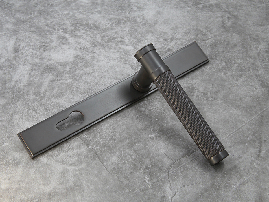 Ручка для балконной двери на узкой планке Frank Allart 7748G0259E7 чёрная бронза