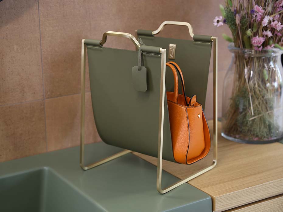 Подставка под сумки Furnitek FG-131 латунь