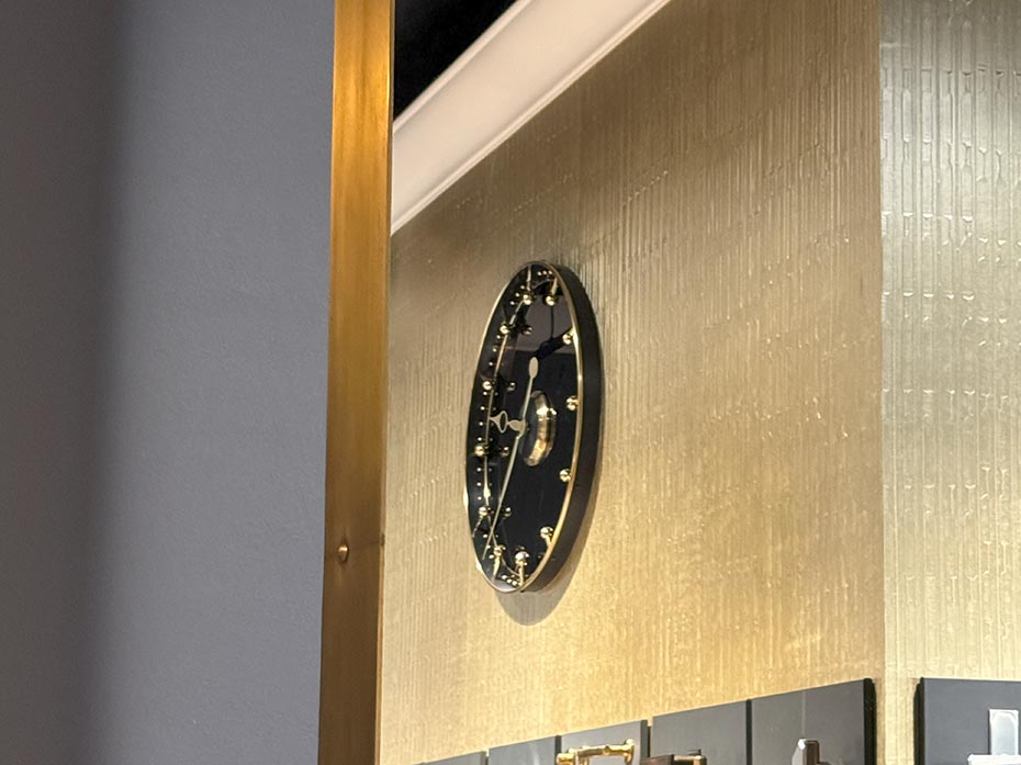 Латунная стойка с зеркалом поворотная FURNITEK FG-002026 матовая бронза