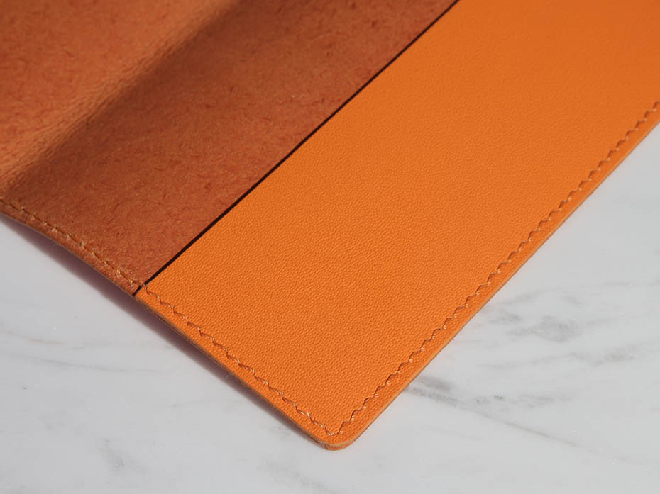 Обложка на паспорт FURNITEK модель FG-02026 из натуральной кожи цвет оранжевый