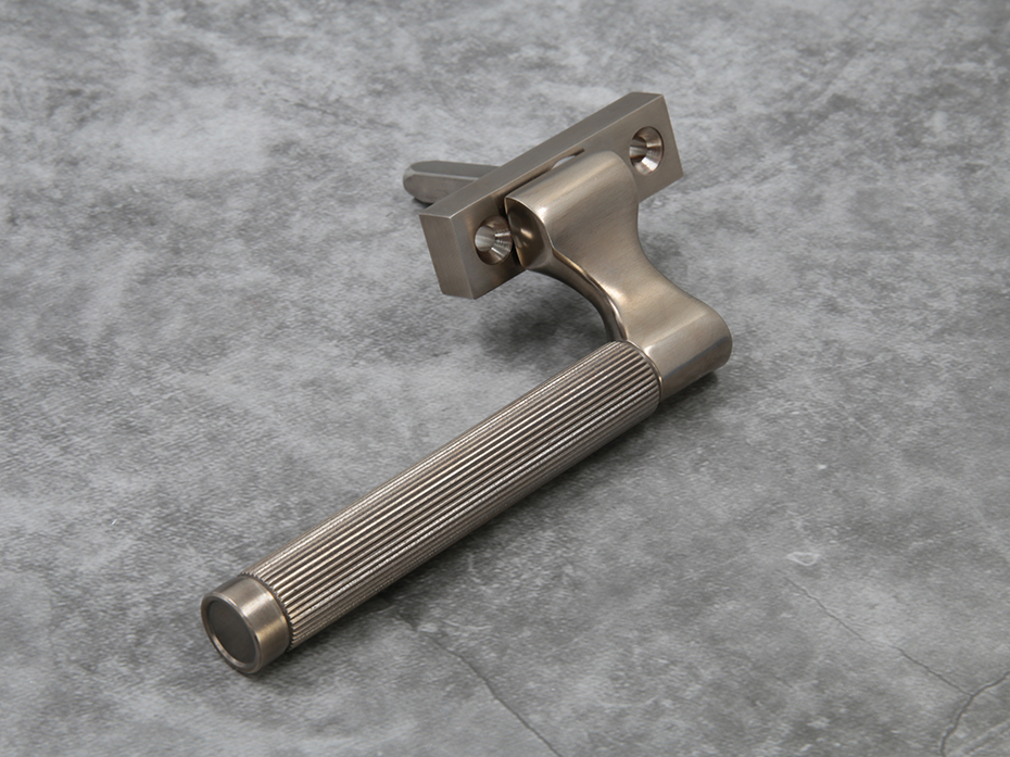 Оконная ручка Frank Allart 0315GO4SNB античный никель