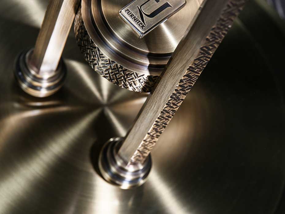 Стол кофейный Ar-Deco FG-071 круглый античная латунь