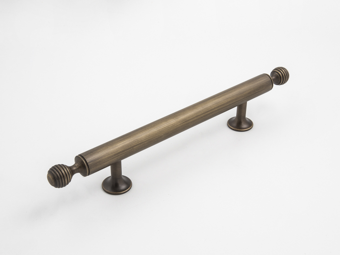 Мебельная ручка-скоба Armac Martin Merrick 330 мм матовая бронза
