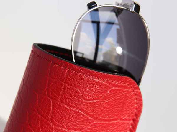 Очёчник из натуральной кожи